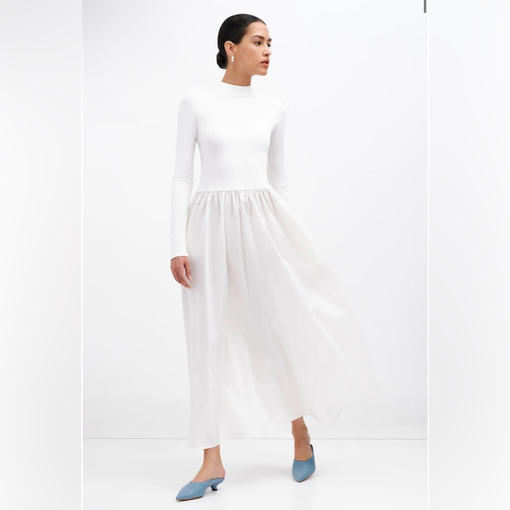 White long sleeve dress
